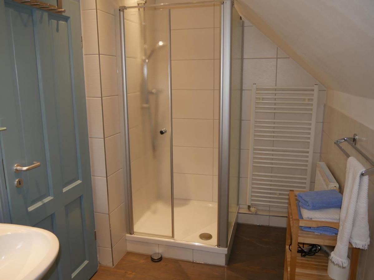 Lindenhof, Wohnung 1, Giebel Vipperow エクステリア 写真