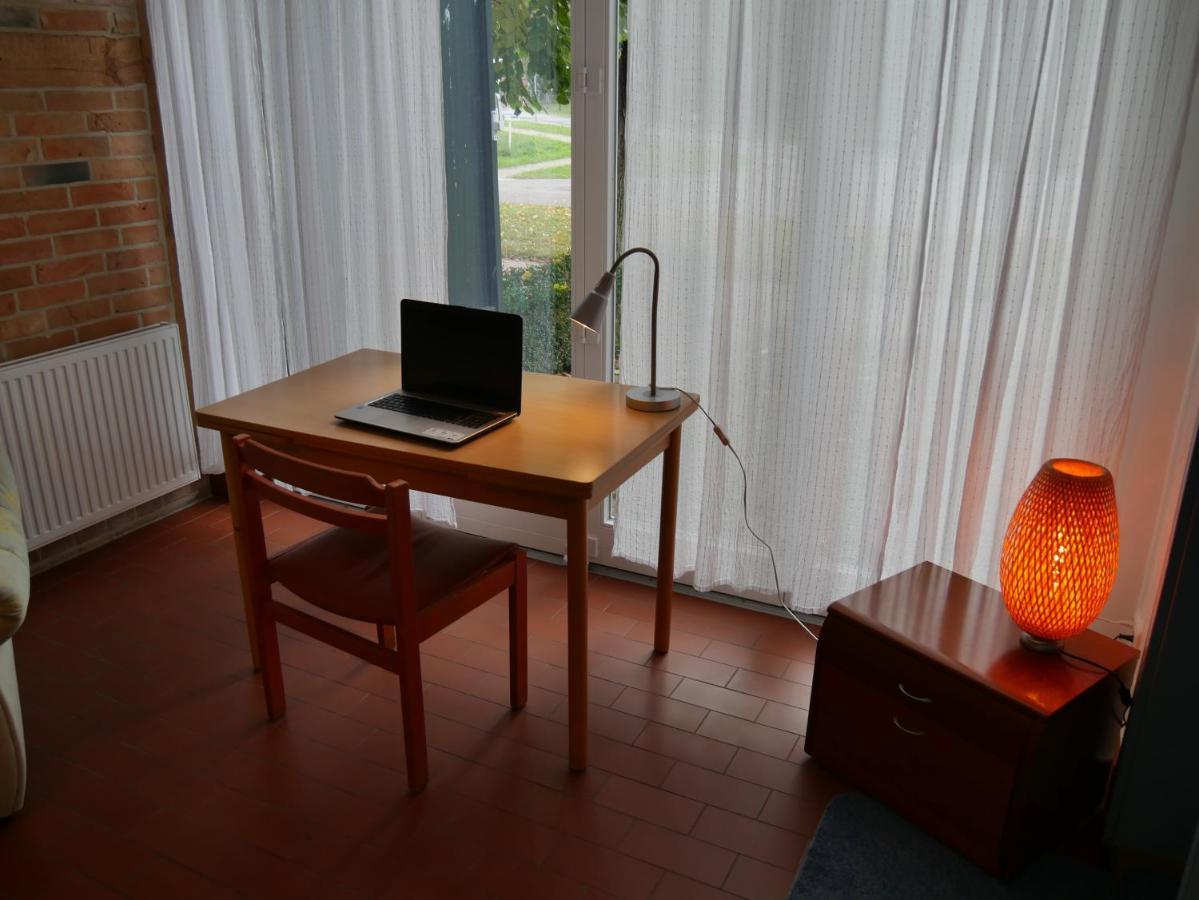 Lindenhof, Wohnung 1, Giebel Vipperow エクステリア 写真